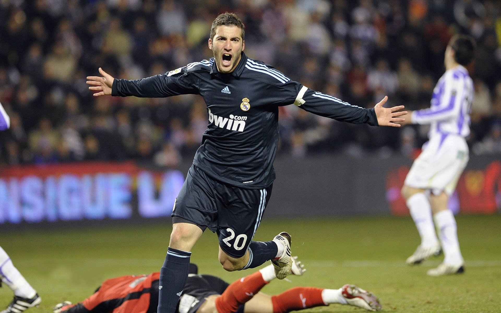 “法甲新援助阵，豪门实力再次加强”，法甲引援