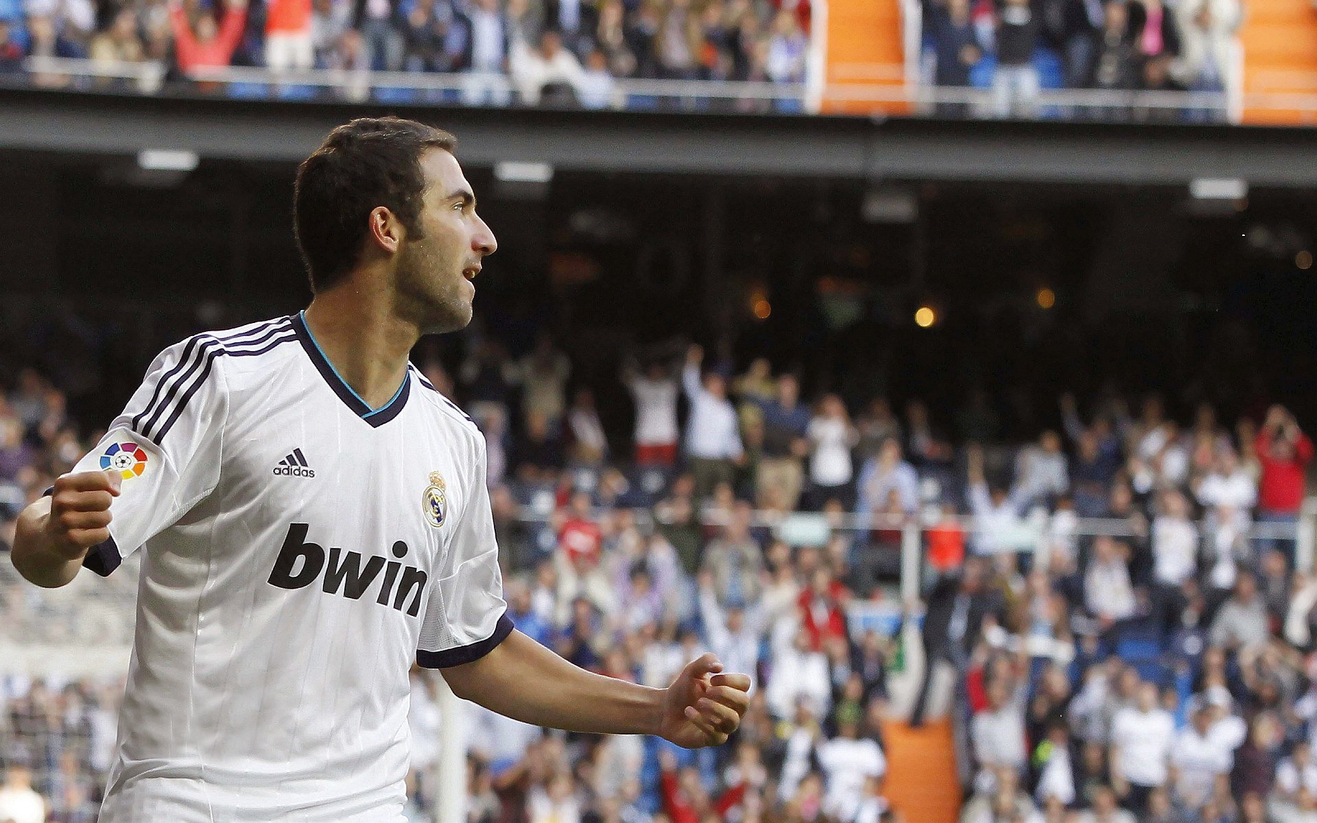 法甲决胜瞬间，专家深度剖析战术布置中的微妙变化与应变能力，法甲胜负关系